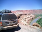 KLICK: Unser Jeep vor dem Green River
