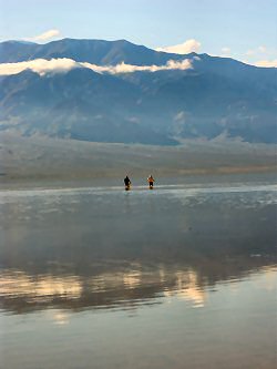 ANKLICKEN: Seenlandschaft in Death Valley